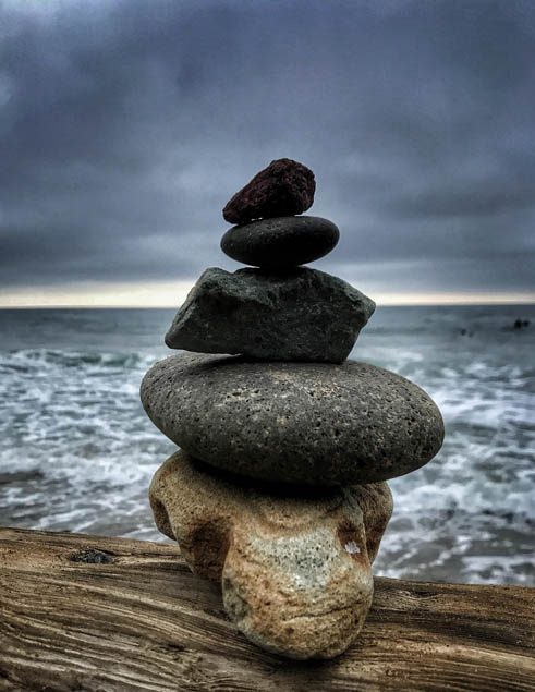 About building deeper connection to ourselves and the world around us through retreats, courses, 1-2-1 sessions and events.